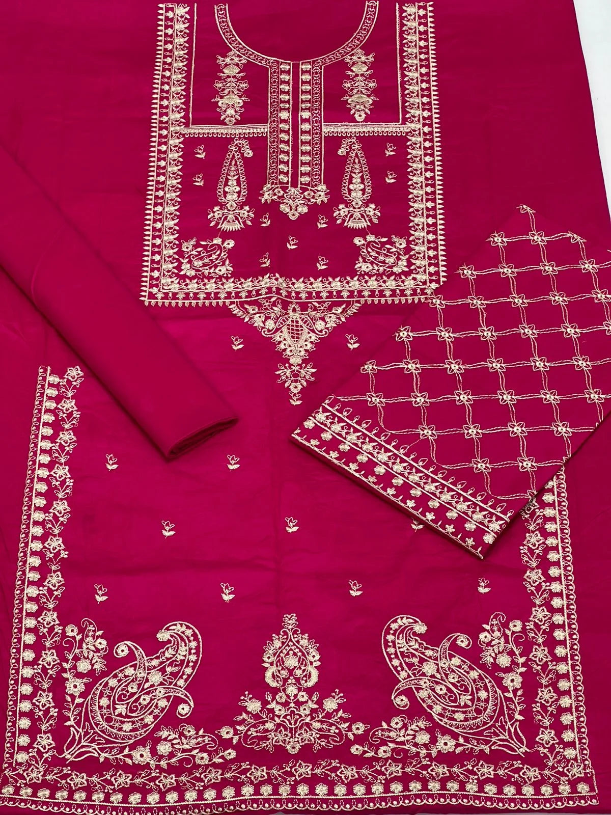 Unstitched - Urge Lawn 2 PC Embroidered Collection