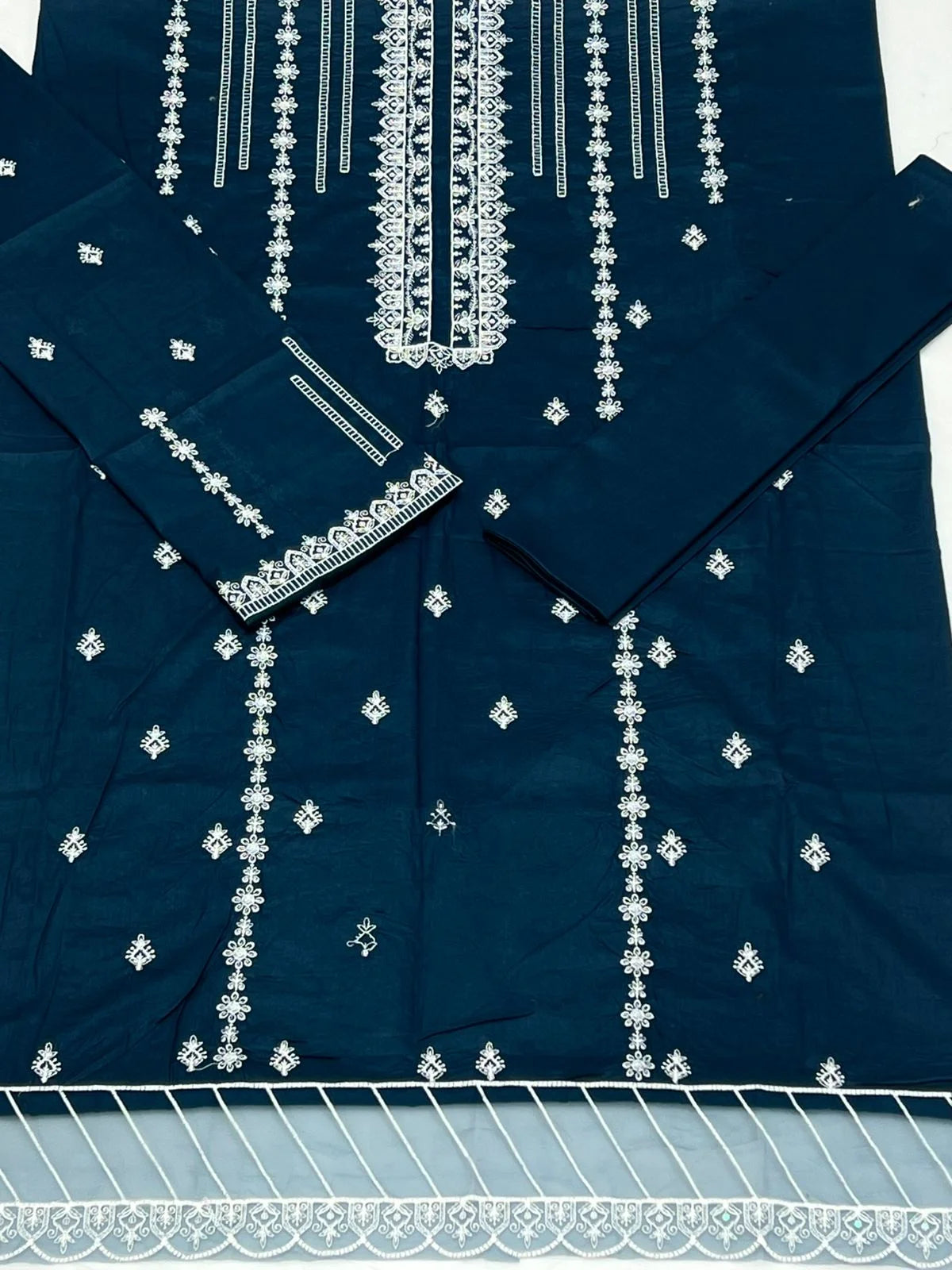 Unstitched - Urge Lawn 2 PC Embroidered Collection