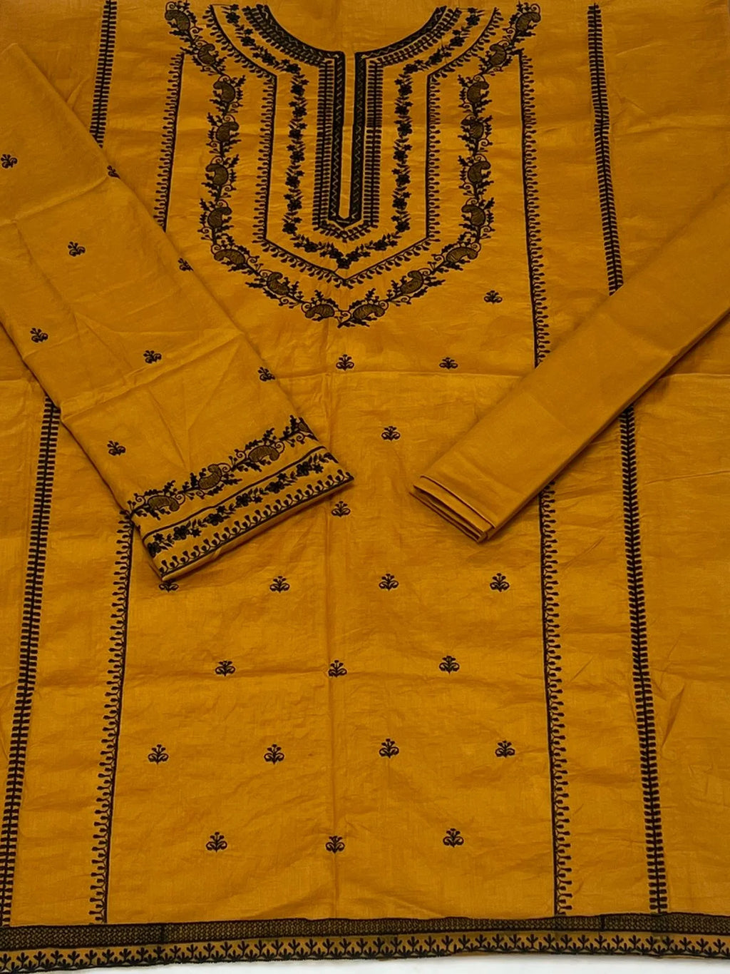 Unstitched - Urge Lawn 2 PC Embroidered Collection