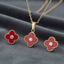 Red Clover Double Sided Pendant Necklace Stainless Steel with Earings