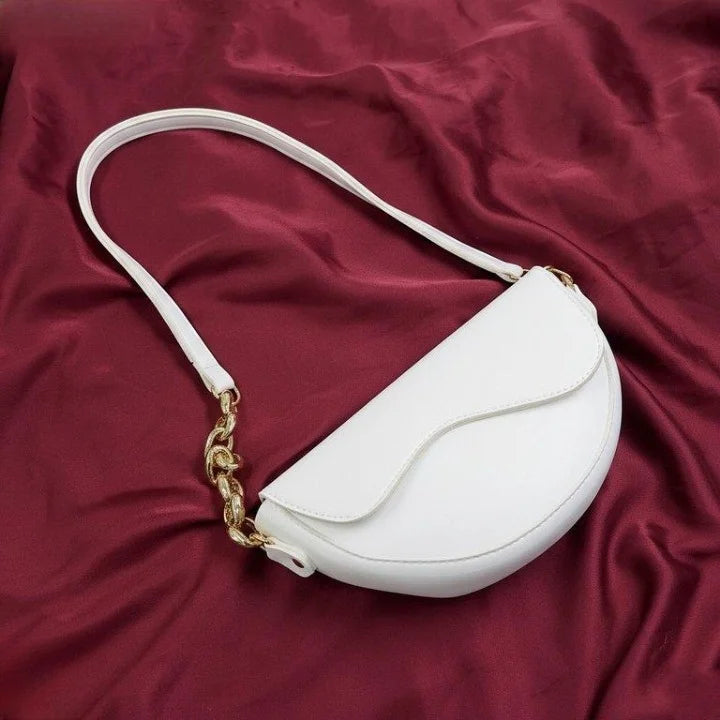 Aurelia Saddle Armpit Bag White