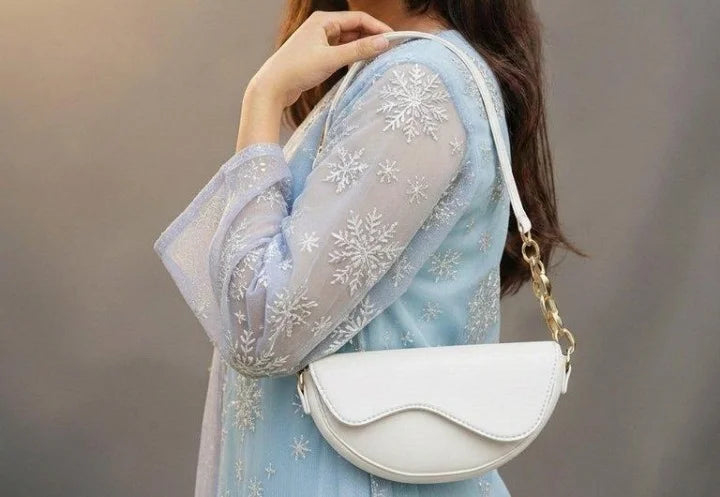Aurelia Saddle Armpit Bag White